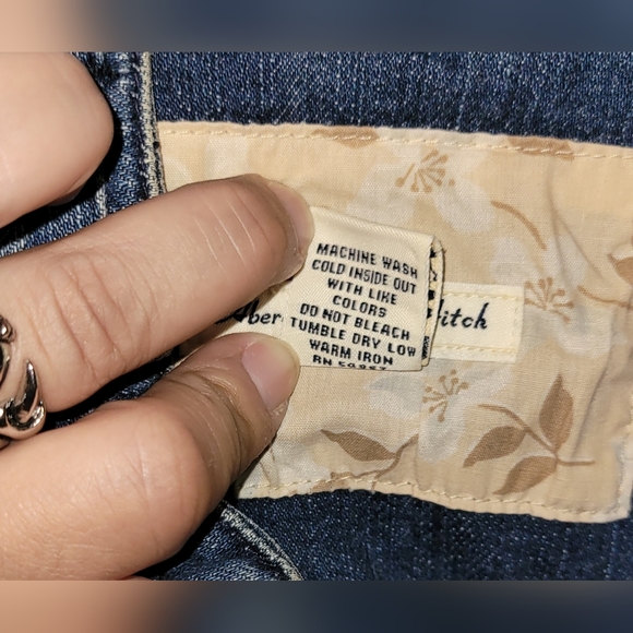 Abercrombie & Fitch Jean Jacket - Picture 8 of 8